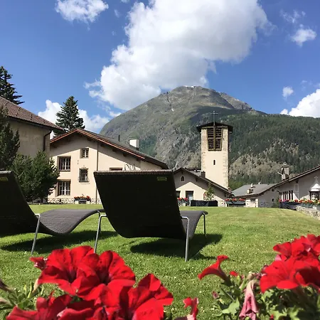 Schweizerhof Hotel Pontresina