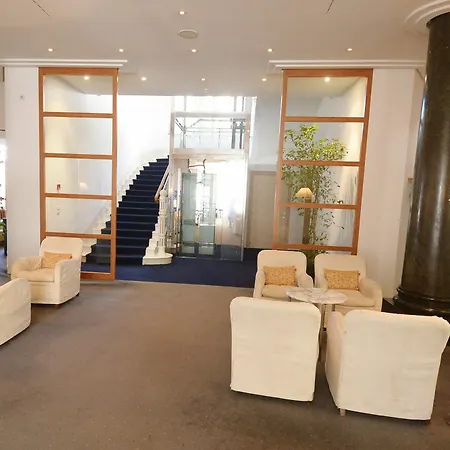 Schweizerhof מלון 3*